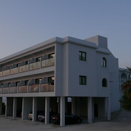 E.J. Pyrgos Bay Hotel Zewnętrze zdjęcie