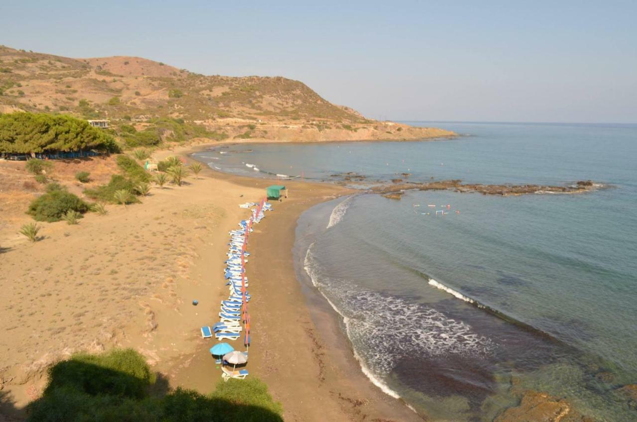 E.J. Pyrgos Bay Hotel Zewnętrze zdjęcie